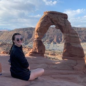 Meet your Posher, Allison